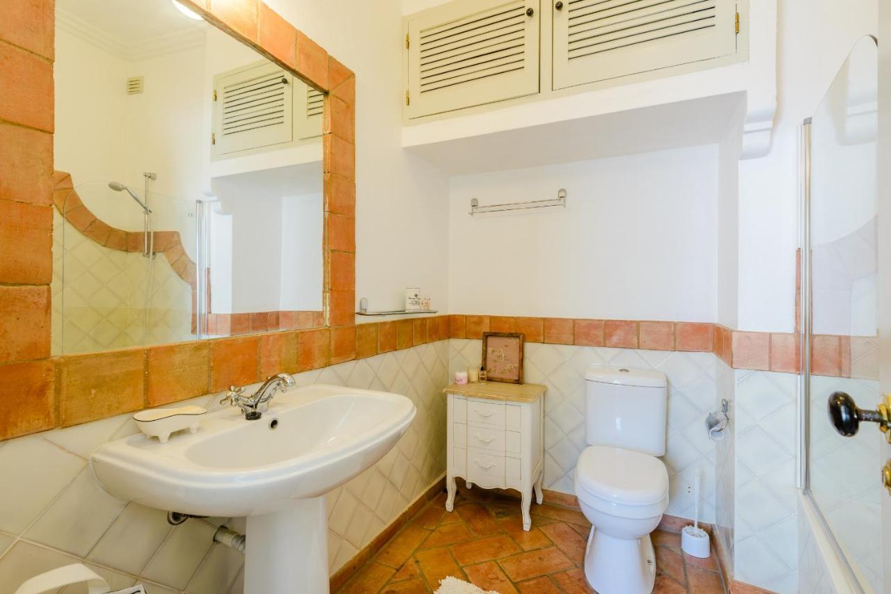 Casa Omlandia With Pool - Lagos Old Town المظهر الخارجي الصورة